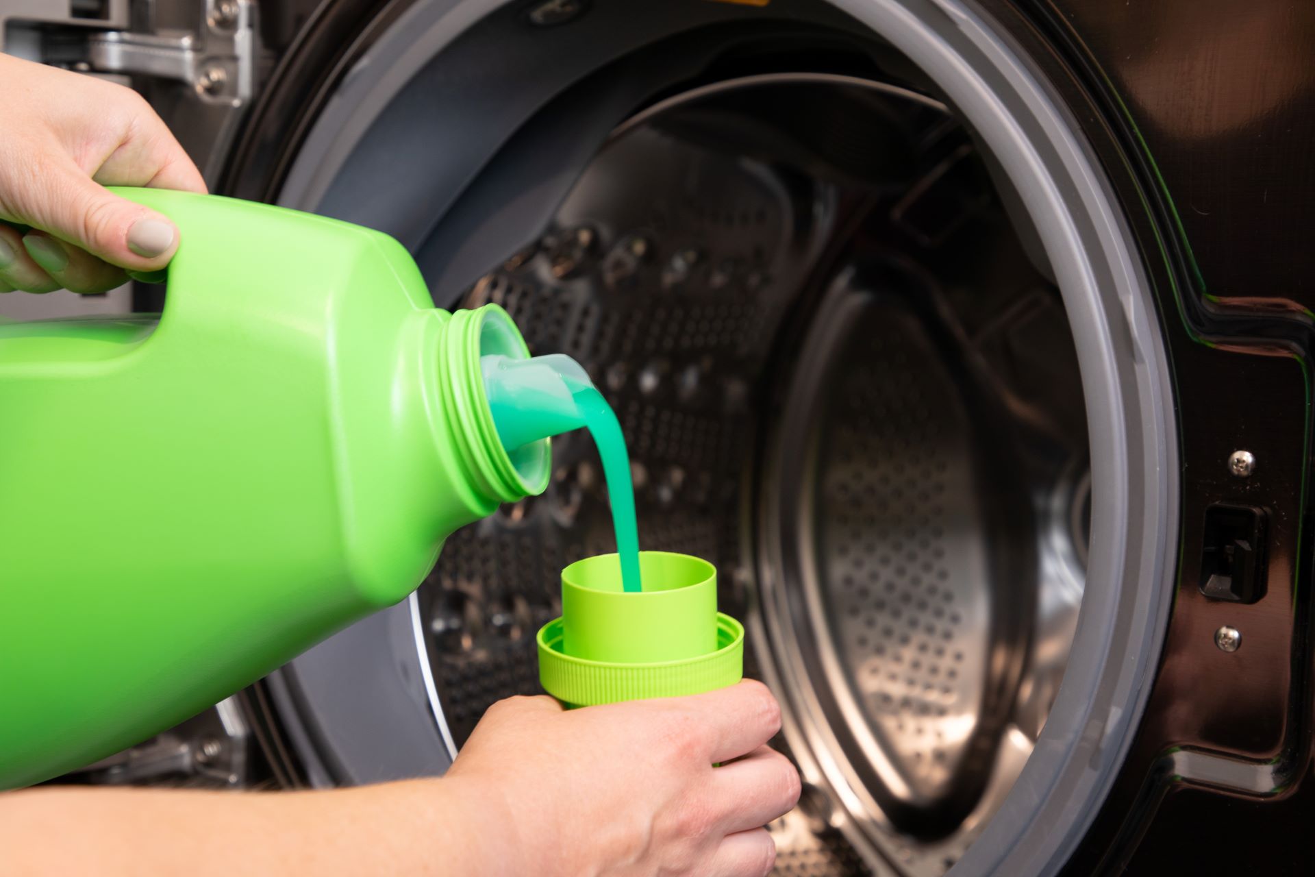 Laundry Detergent Hero Home Care